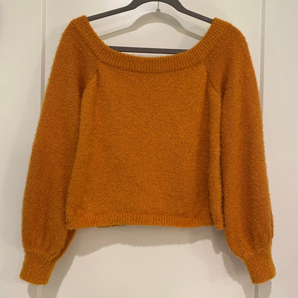 Charlotte Russe Pumpkin Orange Knit Cropped Sweater, size M